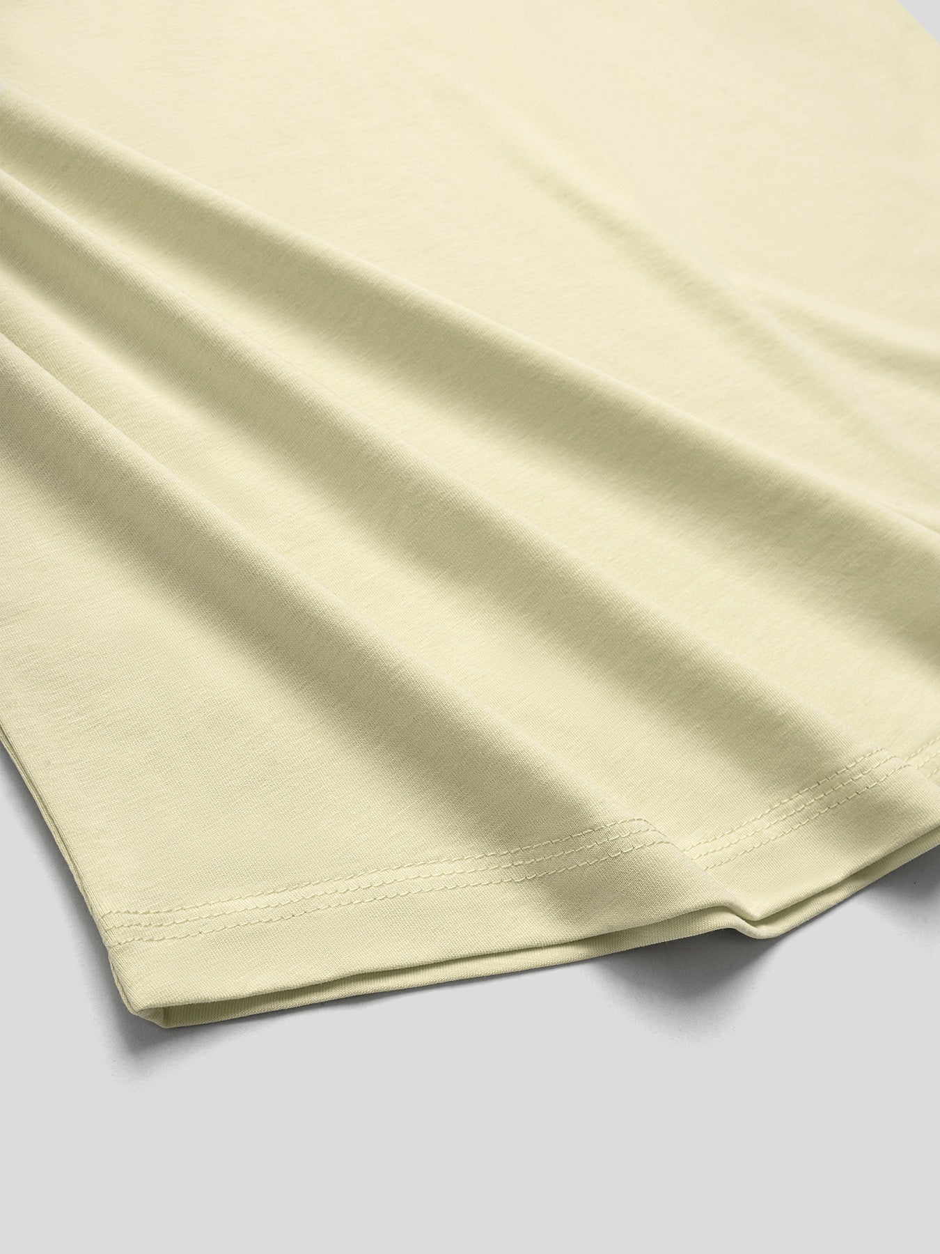 StayCool 2.0 Curve-Hem Tee: Slim-Fit